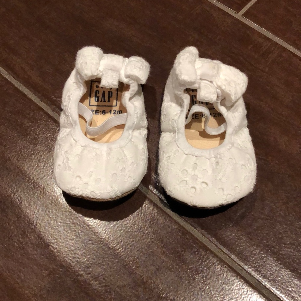 Baby Gap White Ballet Slippers